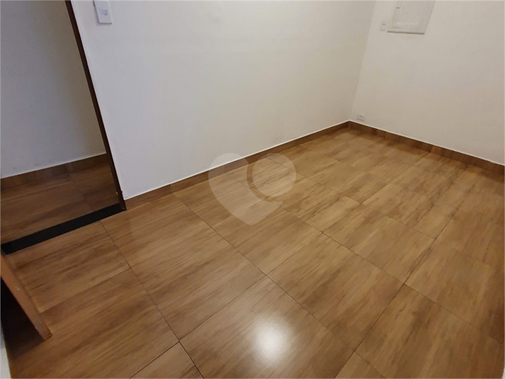 Foto REO621438