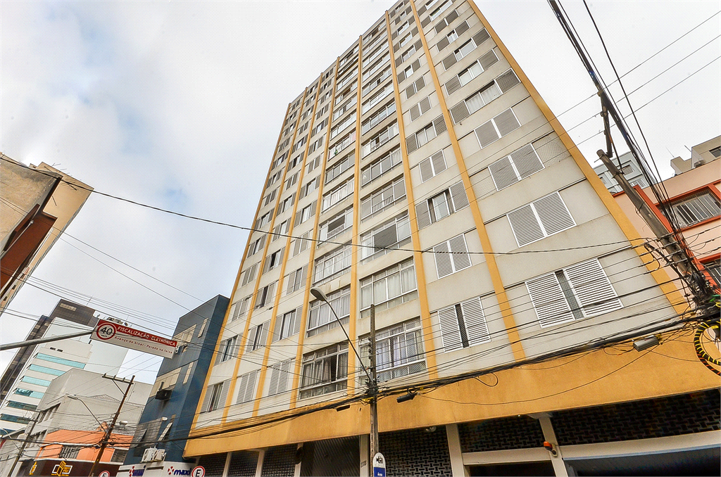 Venda Duplex Curitiba Centro REO621970 61