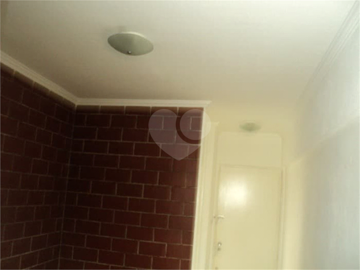 Foto REO622132
