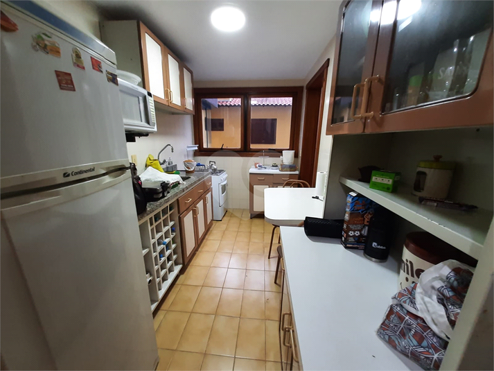 Venda Apartamento Porto Alegre Petrópolis REO622152 13