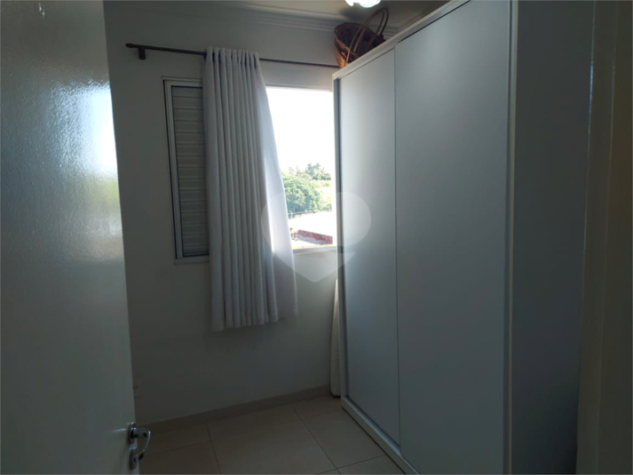 Foto REO622168