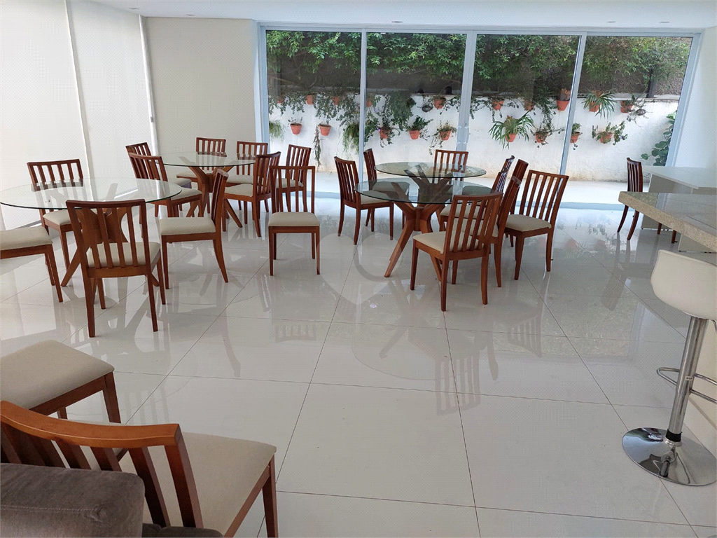 Venda Apartamento São Paulo Moema REO622287 17