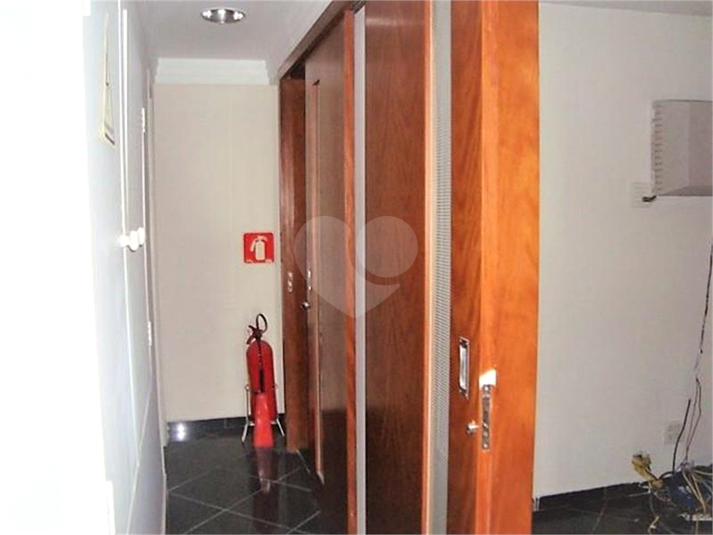 Venda Salas São Paulo Jardim Paulistano REO623111 12