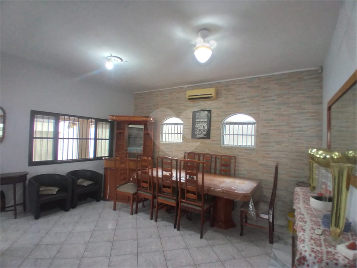 Foto REO623207