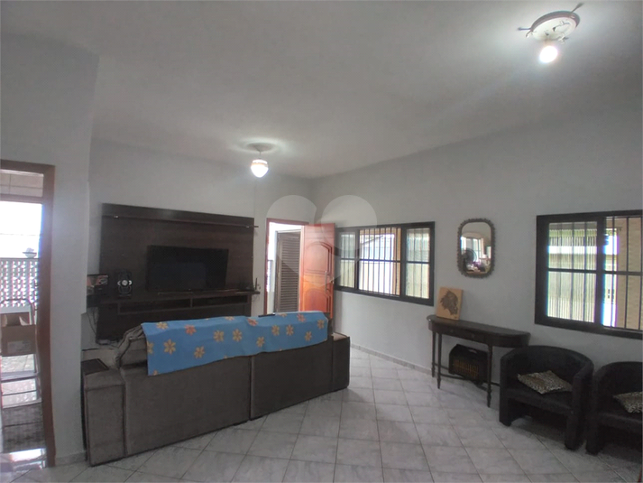 Foto REO623207