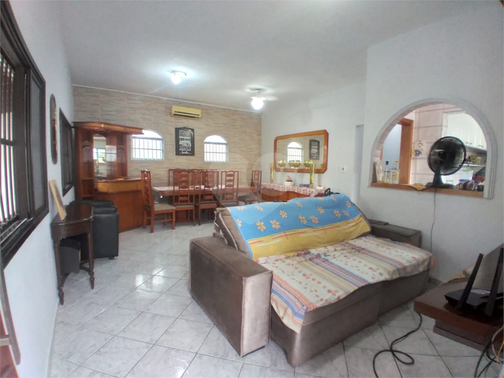 Foto REO623207