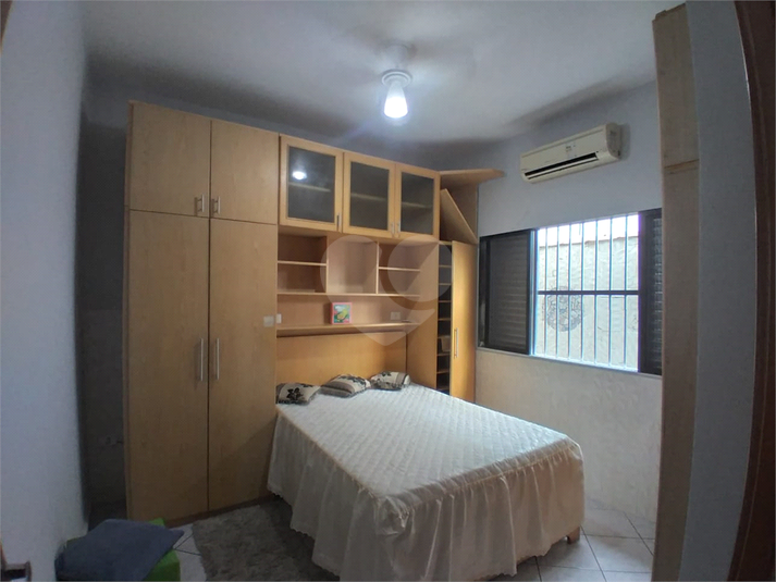Foto REO623207