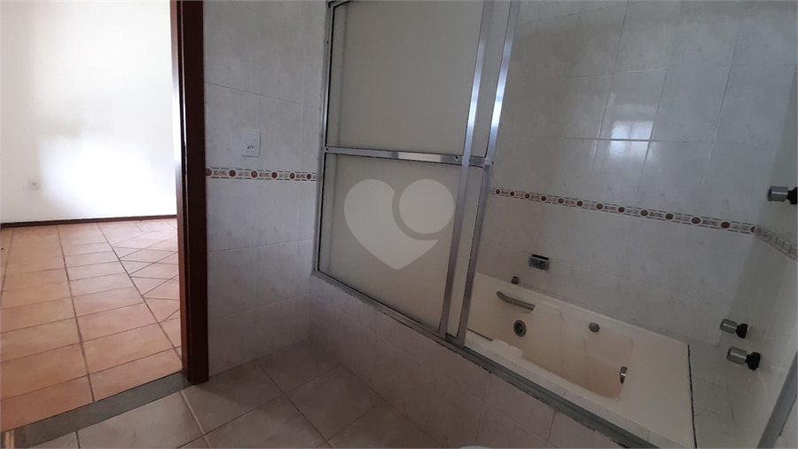 Foto REO623634