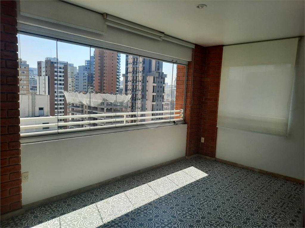 Venda Duplex São Paulo Cerqueira César REO623845 6