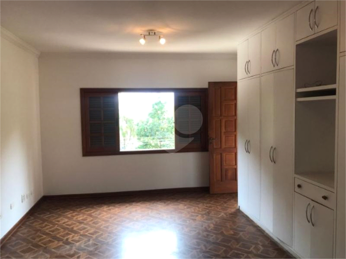 Foto REO623862