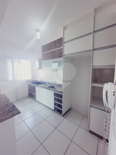 Foto REO623931