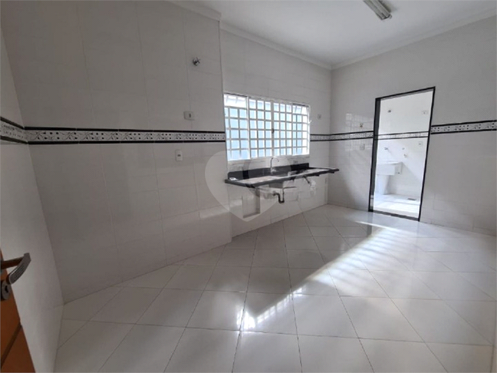 Foto REO624157