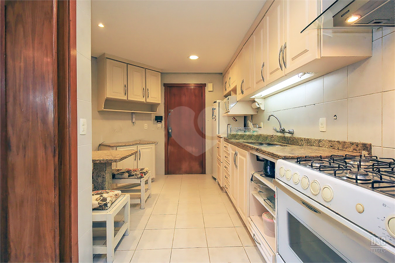 Foto REO625015