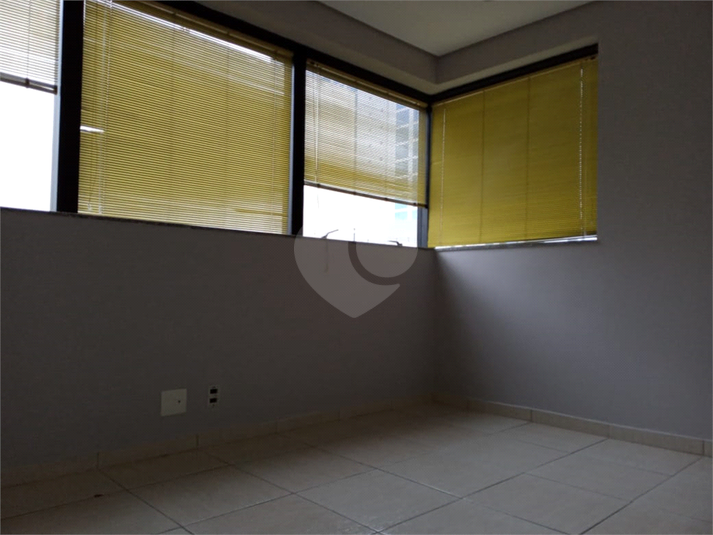 Foto REO625229