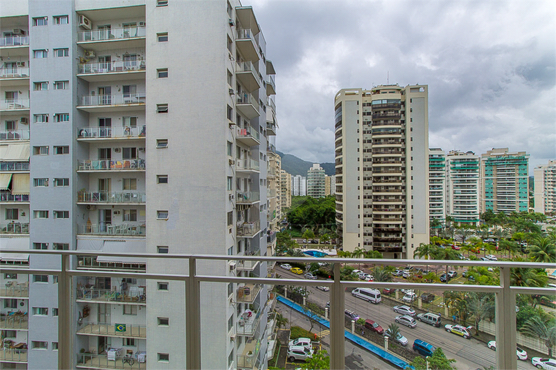 Apartamento, 2 quartos à Venda Avenida Embaixador Abelardo Bueno