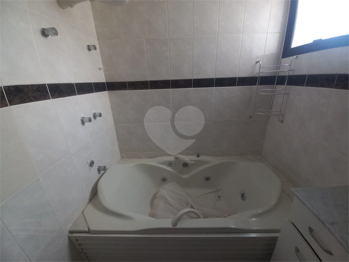 Venda Apartamento São Carlos Centro REO625425 24