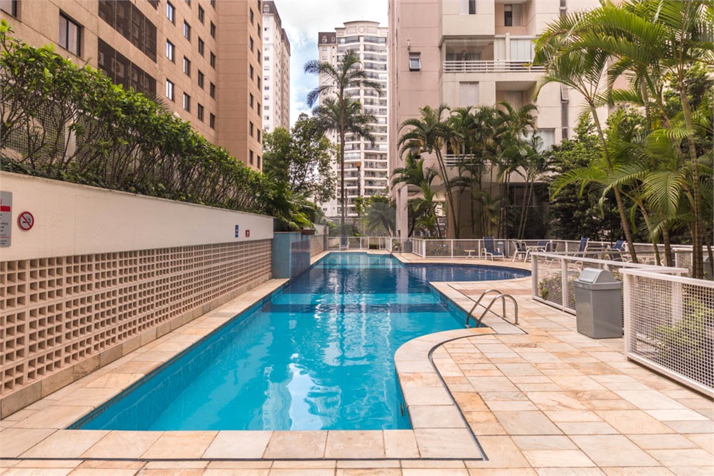 Venda Duplex São Paulo Indianópolis REO625432 25