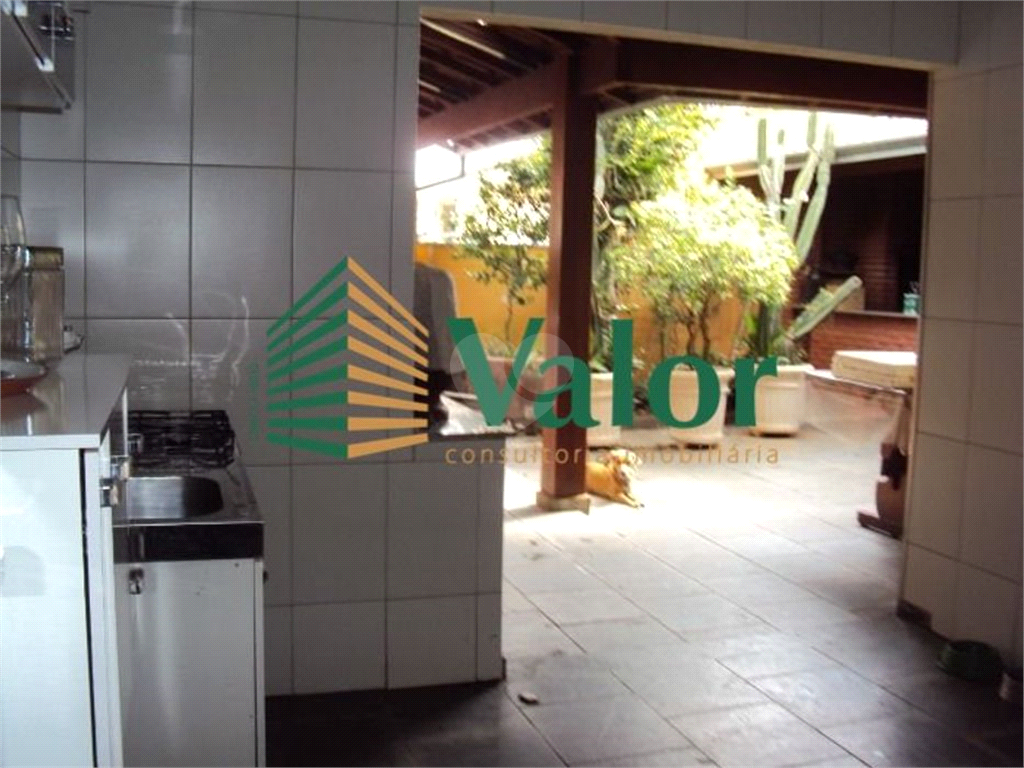 Venda Casa São Carlos Jardim Paulista REO625587 12