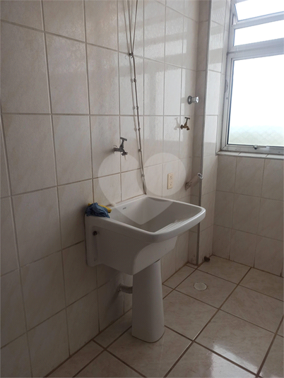 Aluguel Apartamento Atibaia Centro REO626101 7