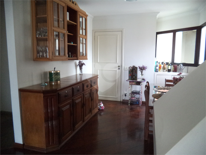 Foto REO626166