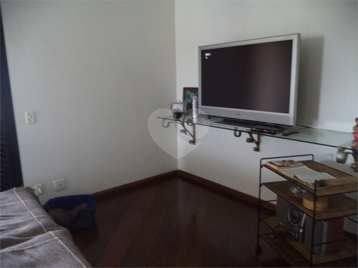 Foto REO626166