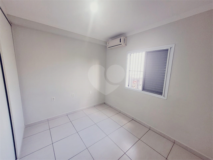 Foto REO626220