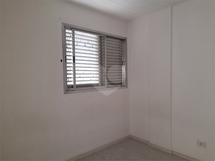 Foto REO626897