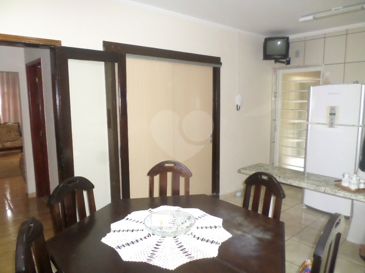Foto REO627850