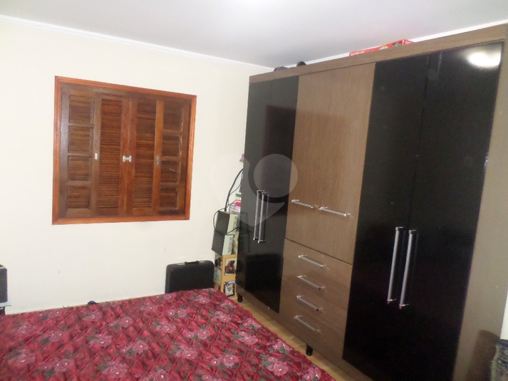 Foto REO627850
