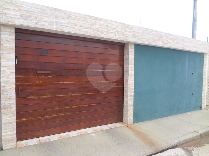 Foto REO627850