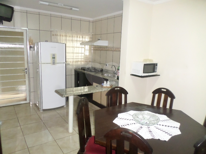 Foto REO627850