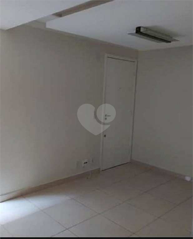 Venda Apartamento São Carlos Vila Izabel REO628837 4