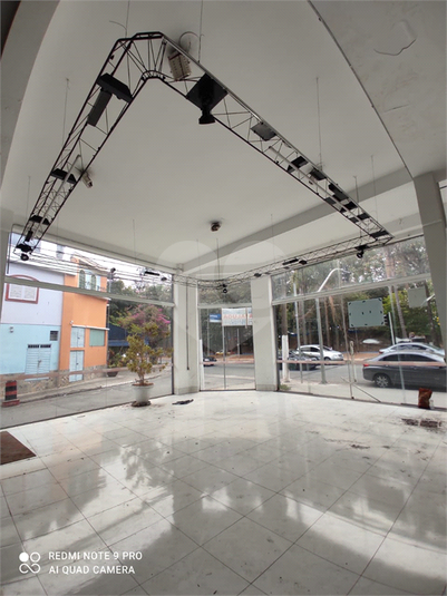 Foto REO629186