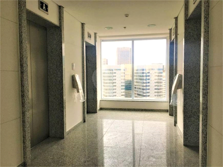 Aluguel Salas São Paulo Cidade Monções REO629252 31