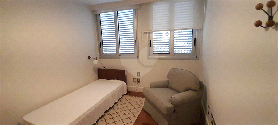 Foto REO629618
