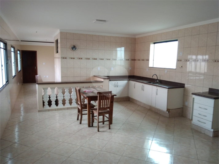 Foto REO629705