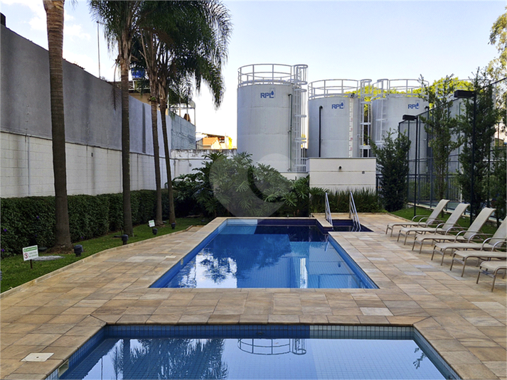 Foto REO630076