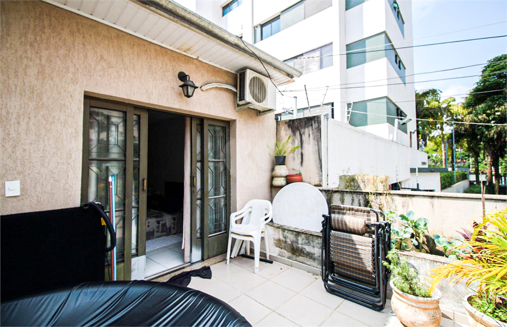 Venda Casa São Paulo Paraíso REO630098 9