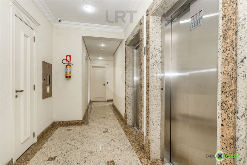 Venda Apartamento Porto Alegre Auxiliadora REO630505 48