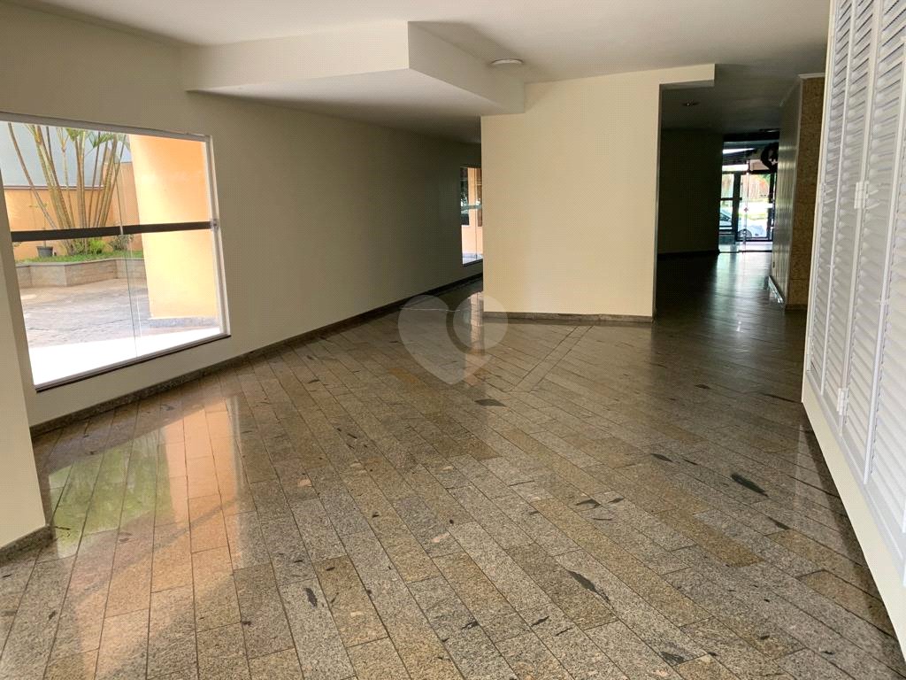 Venda Apartamento São Paulo Santana REO630658 27