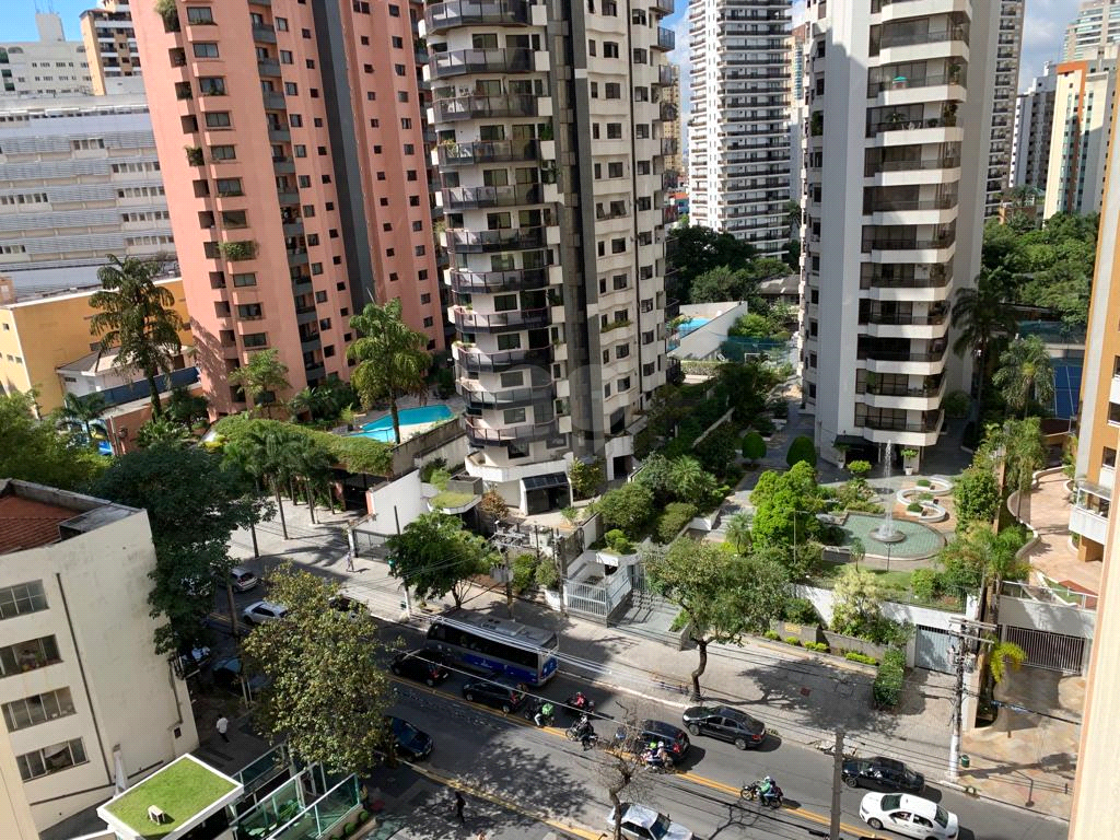 Venda Apartamento São Paulo Santana REO630658 18