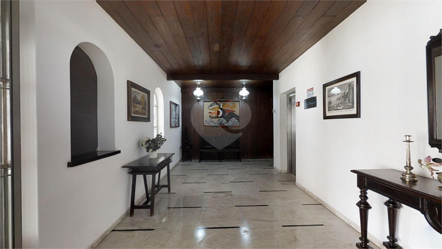 Foto REO63082