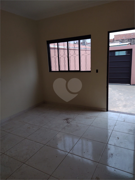 Venda Casa São Carlos Cidade Aracy REO630976 4