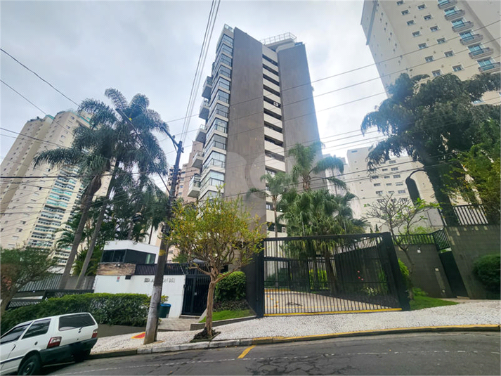 Foto REO631571
