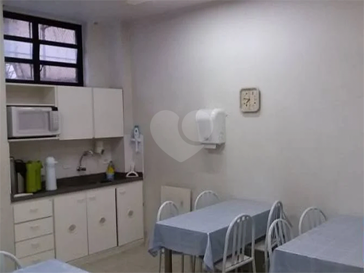 Venda Prédio inteiro São Paulo Bela Vista REO631596 12