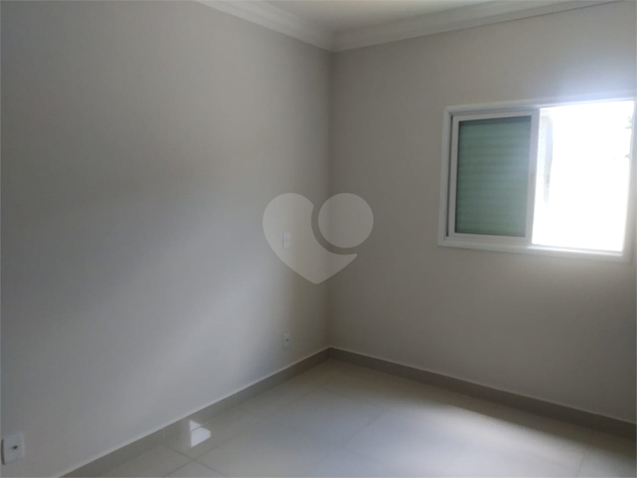 Foto REO631680