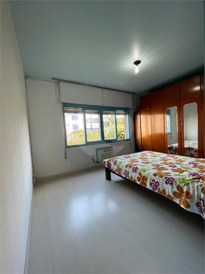 Foto REO631880