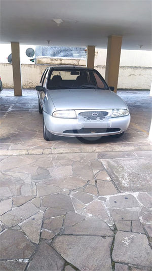 Foto REO631880