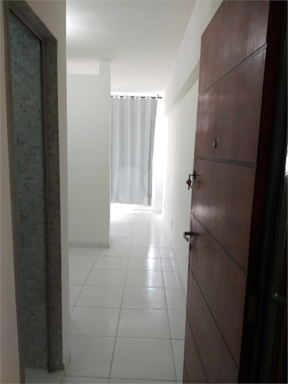 Venda Apartamento São Paulo República REO631881 12