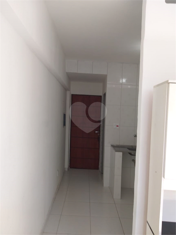 Venda Apartamento São Paulo República REO631881 20